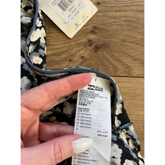 Billabong Black and White Floral Jumpsuit - Picture 11 of 11